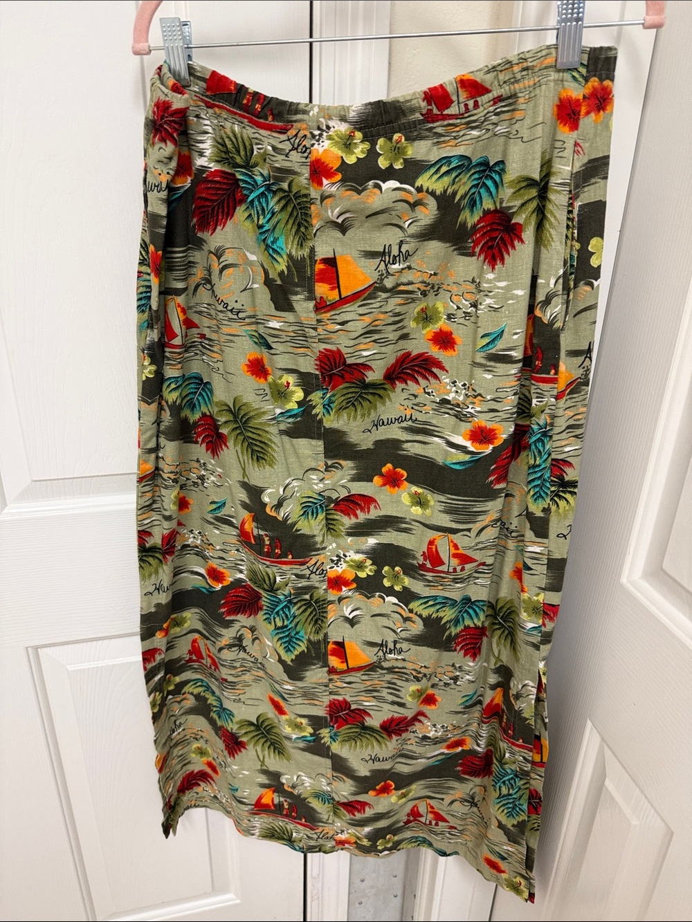 Hawaiian Tropical Print Skirt in Olive with Red & Yellow Accents - Picture 5 of 6